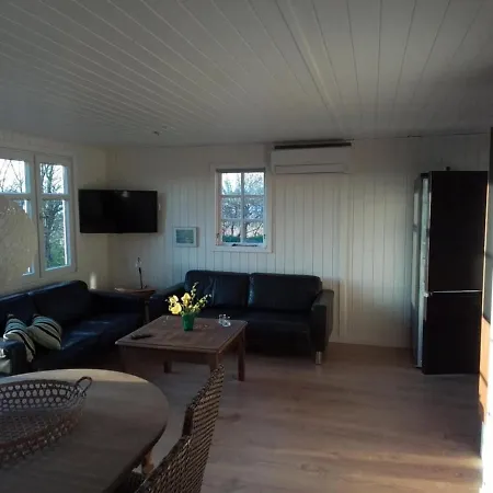 One-of-a-kind Waterfront Wooden House Prázdninový dům Hejls